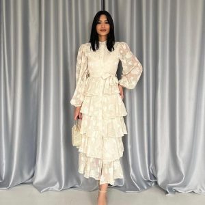 Bej Valonlu Şeritli Kat Kat Elbise