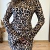 Kadın Uzun Kollu Kayık Yaka Leopar Baskılı Mini Elbise