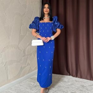 Saks İşlemeli Kolu Garnili Elbise