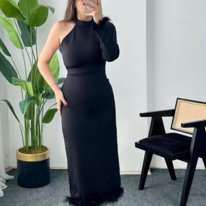 Siyah Eteği Tüllü Tek Kol Elbise