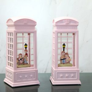 Telefon Kulübeli Kış Masalı Işıklı Müzikli Kar Küresi