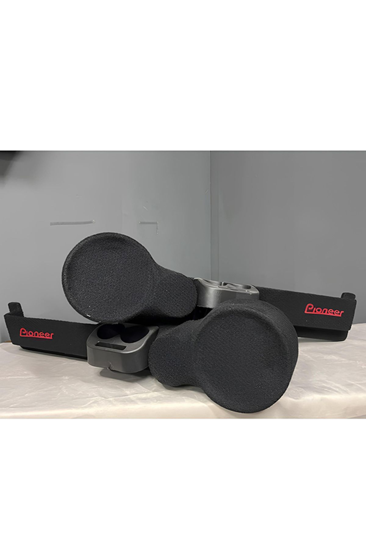 Renault 9 Broadway, Spring İçin Ön Kapı Pandizot ve Ceplik Takımı Bardaklı (16CM MİDRANGE IÇİN) 1 Renault 9 Broadway, Spring İçin Ön Kapı Pandizot ve Ceplik Takımı Bardaklı (16CM MİDRANGE IÇİN)